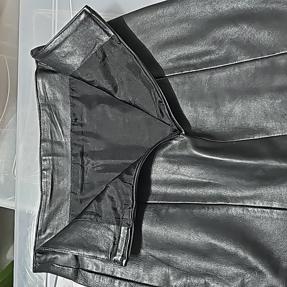 Wilsons Leather | Black Leather Midi Skirt - Picture 7 of 13